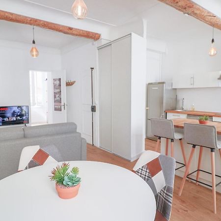 Stylish Apartment In The Old Town, With Ac. Антиб Экстерьер фото